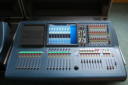 Midas pro 2 Console